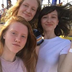 Meet your Posher, Avery